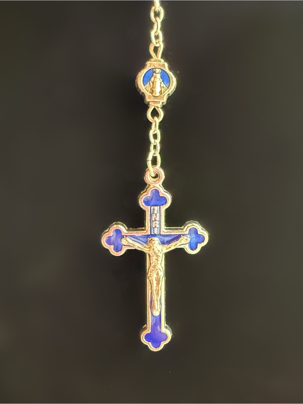 Catholic Virgin Mary Blue Prayer
Rosary - Picture 4 of 4